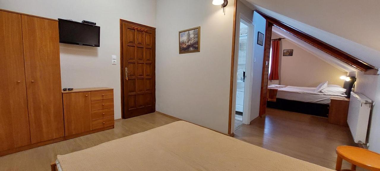 Forras Fogado Bed & Breakfast Bukkszek Exterior photo