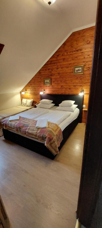 Forras Fogado Bed & Breakfast Bukkszek Exterior photo