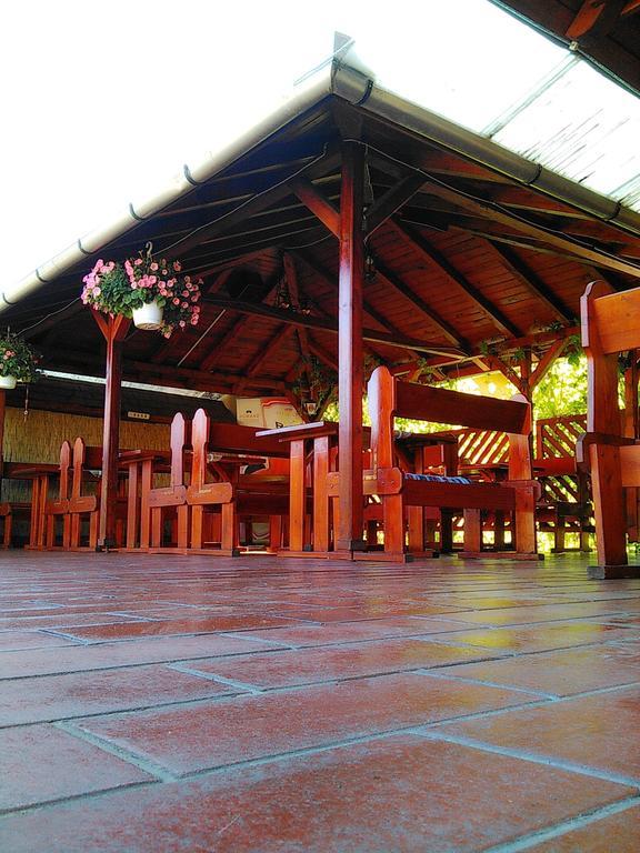 Forras Fogado Bed & Breakfast Bukkszek Exterior photo